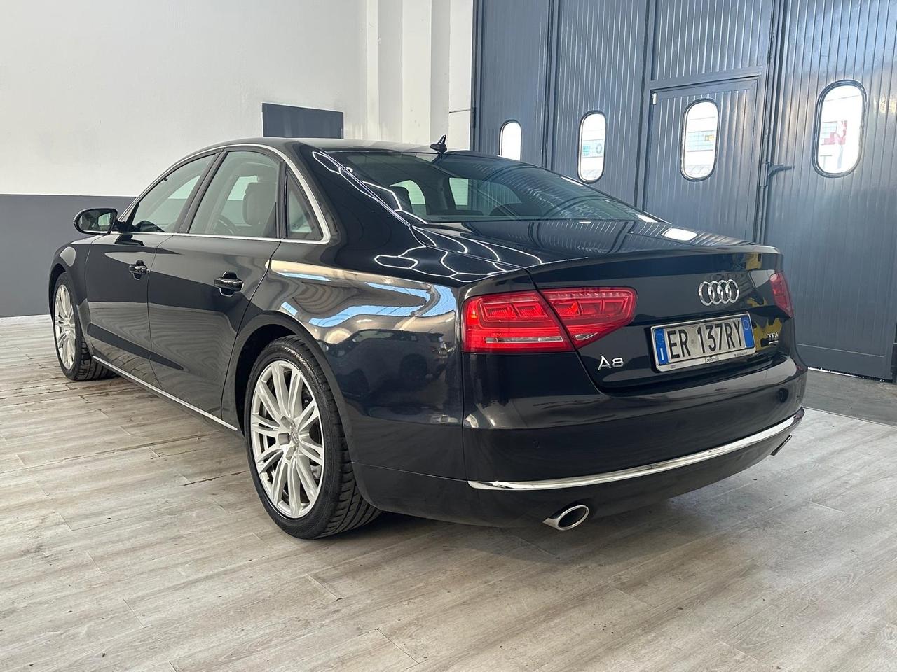 Audi A8 3.0 TDI 250 CV quattro tiptronic