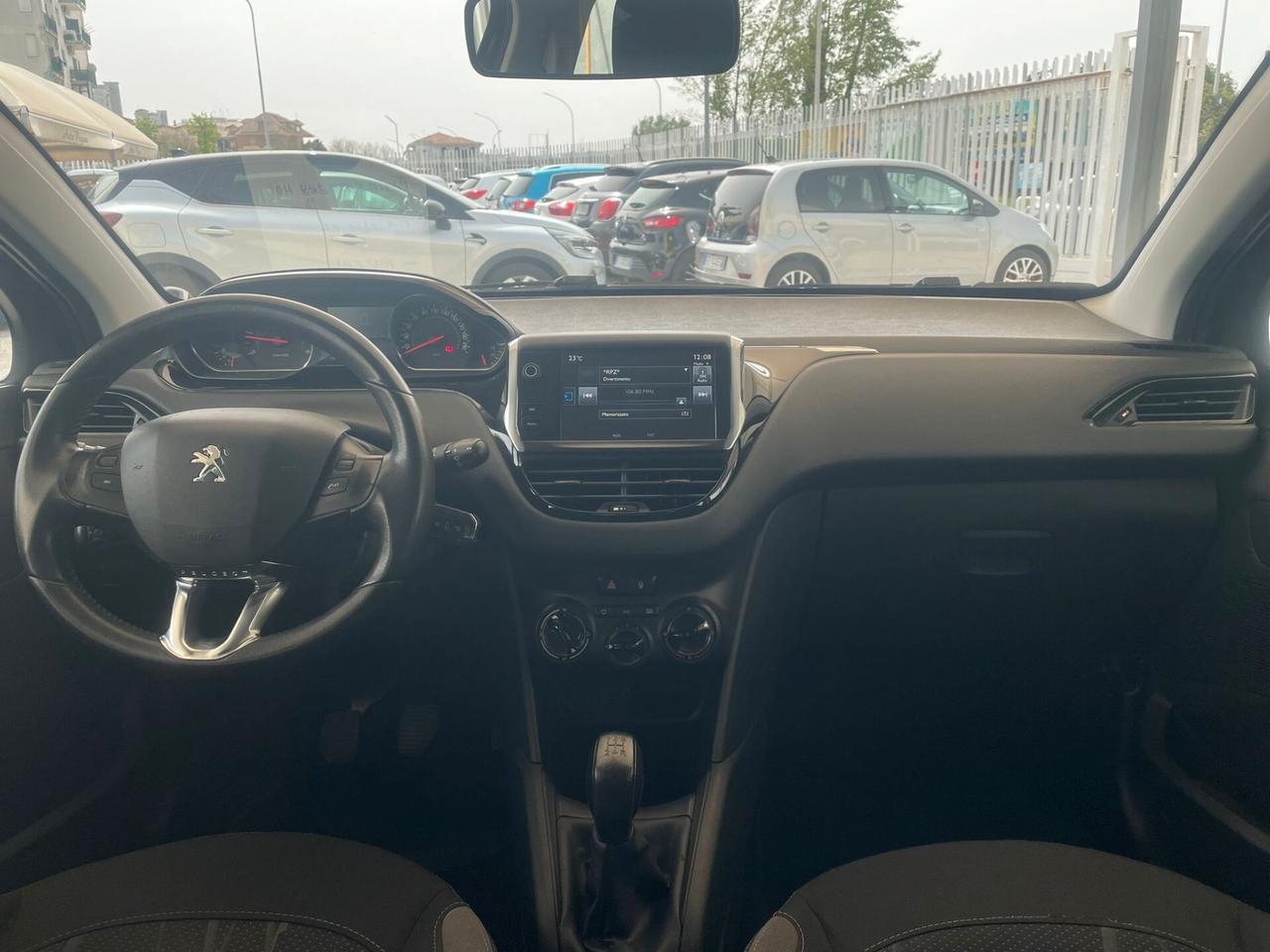 Peugeot 208 1.4 HDi 68 CV 5 porte Allure
