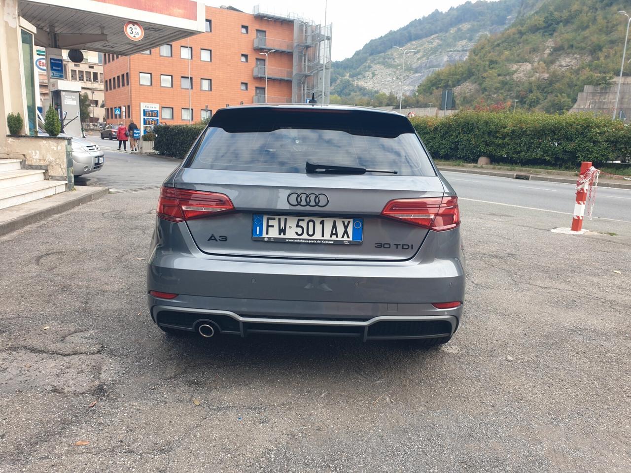 Audi A3 SPB 30 TDI S LINEA