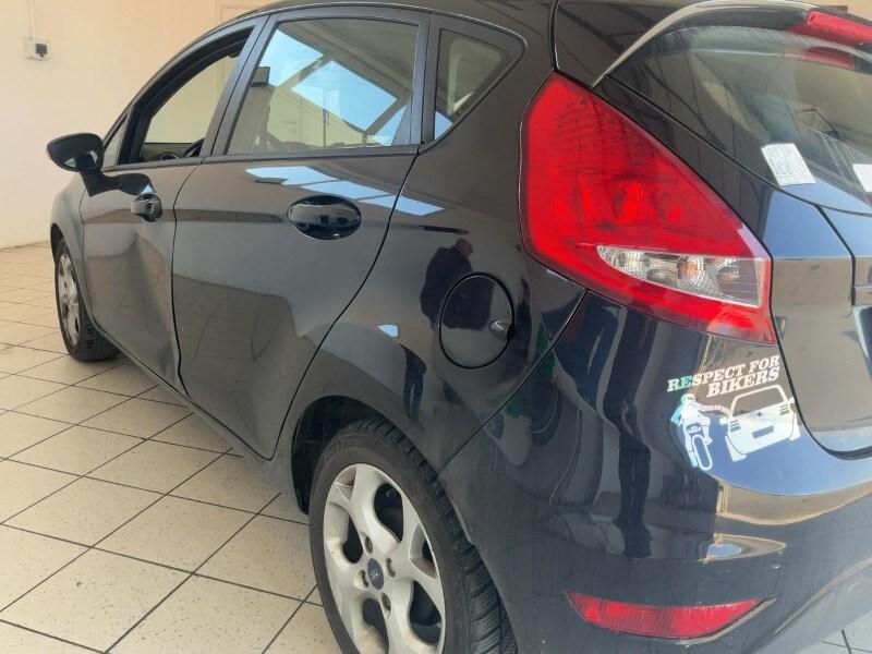 FORD Fiesta 6ª serie Bs Fiesta Ikon 1.4 TDCi 7...