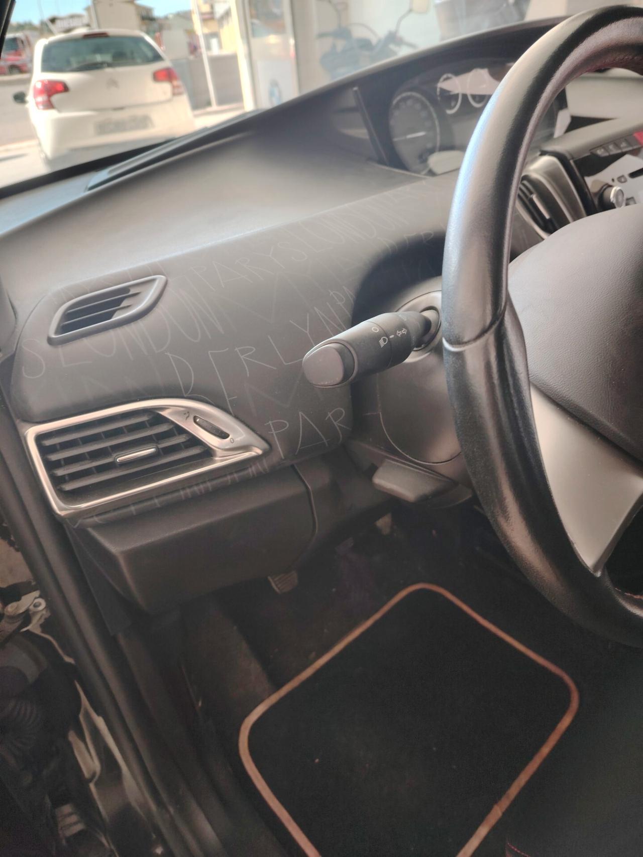 Lancia Ypsilon 1.2 69 CV 5 porte Elefantino