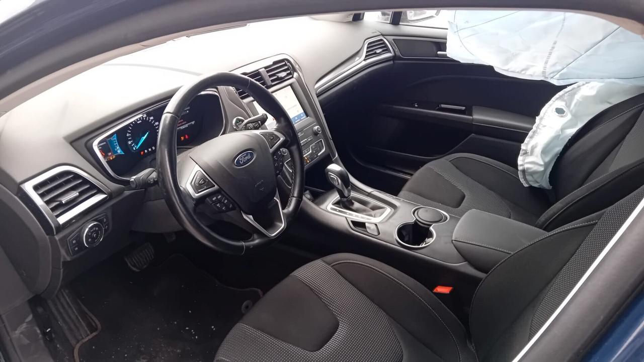 Ford Mondeo Full Hybrid 2.0 187 CV eCVT SW Titanium Business SINISTRATA