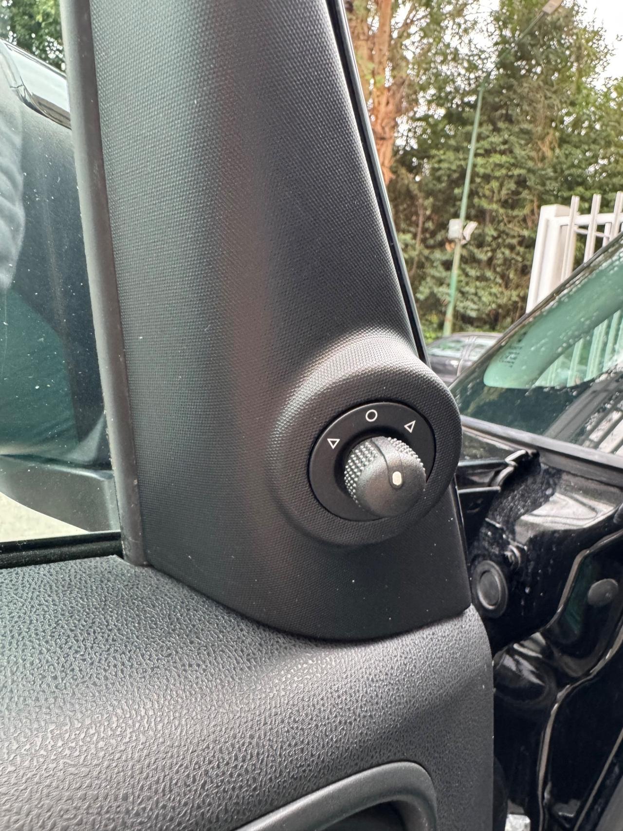 Fiat 500L 1.4 95 CV S&S Cross