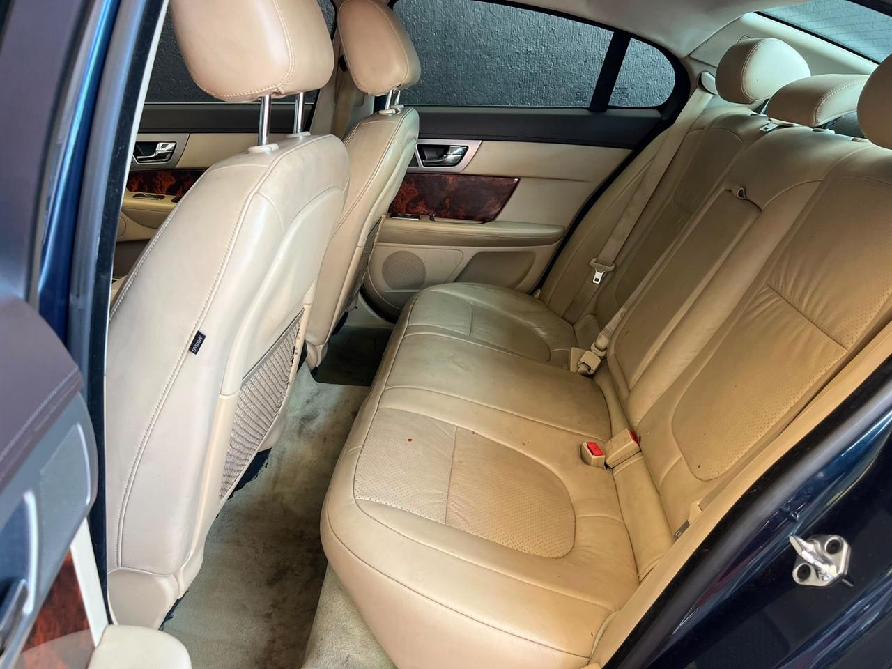 Jaguar XF 3.0 DS V6 Luxury