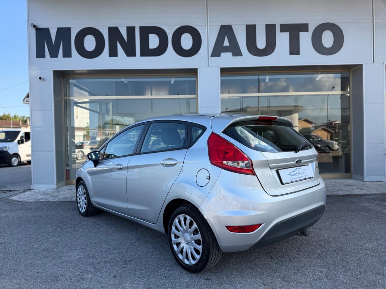 Ford Fiesta Ikon 1.4 TDCi 70CV 5 porte