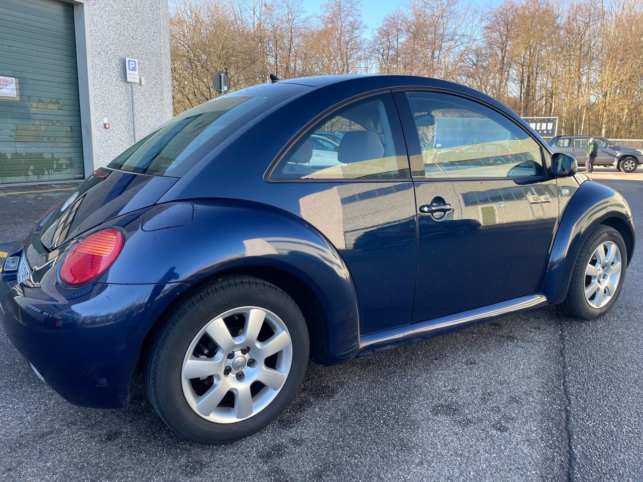Volkswagen New Beetle 1.6*Neopatentati*Tenuta benissimo *