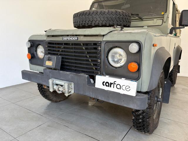 LAND ROVER Defender 90 diesel