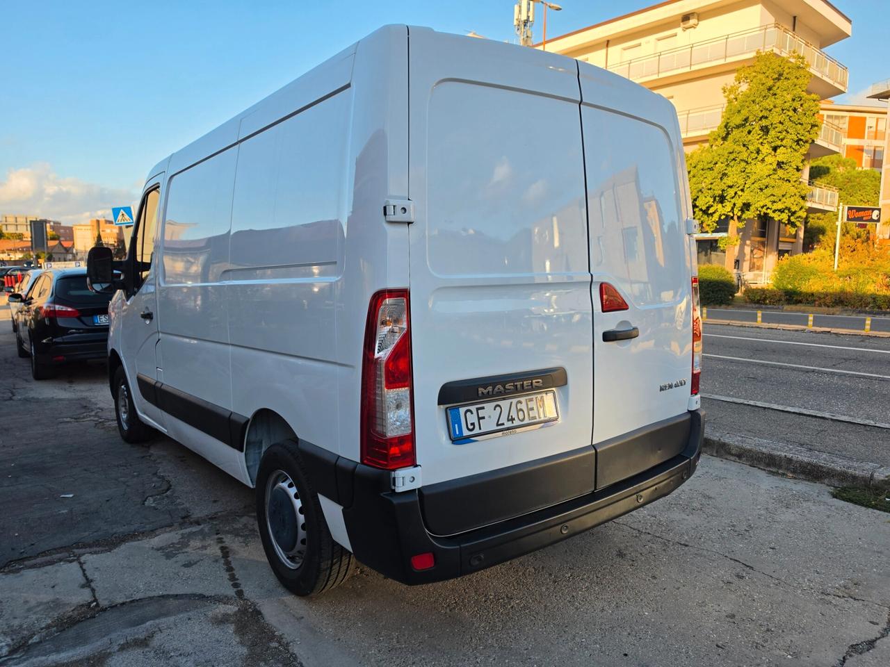 Renault Master T35 2.3 dCi 130 TP PM Cabinato Ice