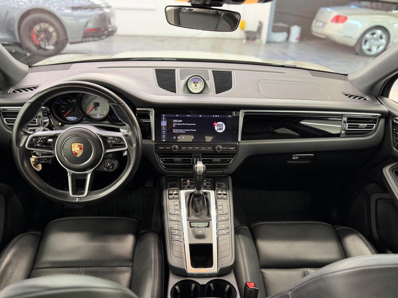 Porsche Macan 3.0 S --GRIGIO GESSO--