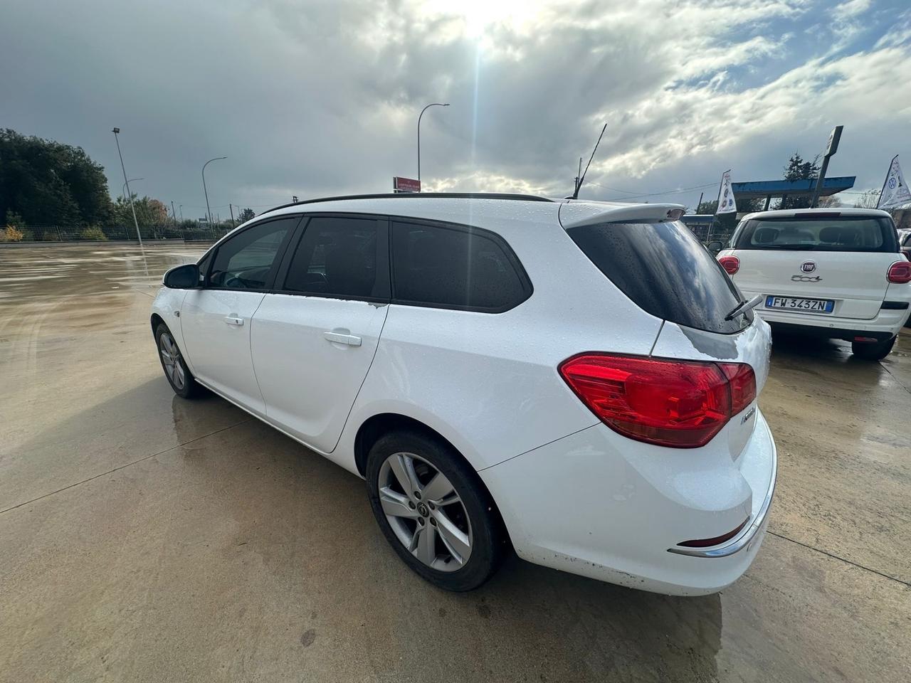 Opel Astra 1.7 CDTI 110CV Sports Tourer Elective