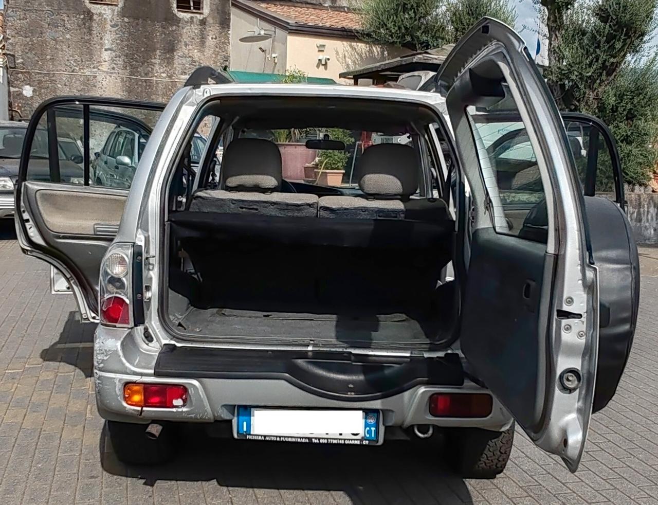 Suzuki Grand Vitara 2.0i 16V cat S.W. - GPL -