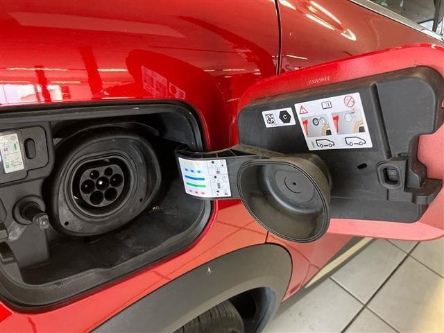 RENAULT Captur 1.6 E-TECH Plug-in Hybrid 160cv Techno Auto