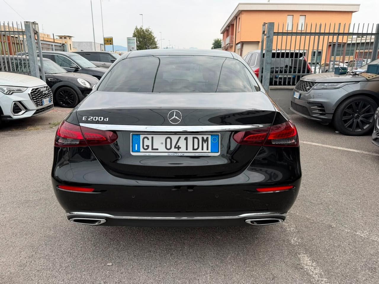 Mercedes-Benz E 200 Berlina d Business Sport