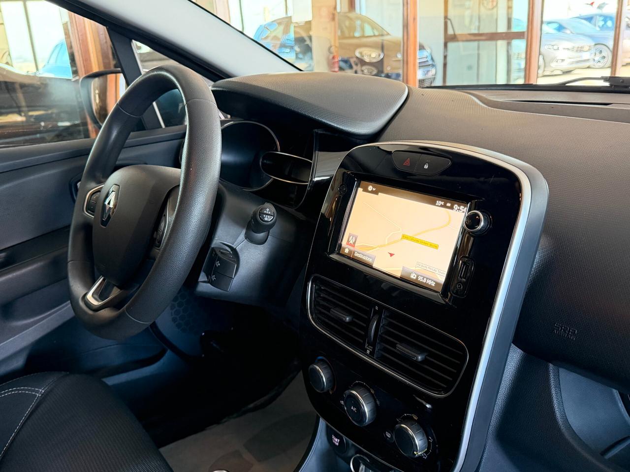 Renault Clio 1.5 DCI 90 cv. ENERGY BUSINESS (Nav)