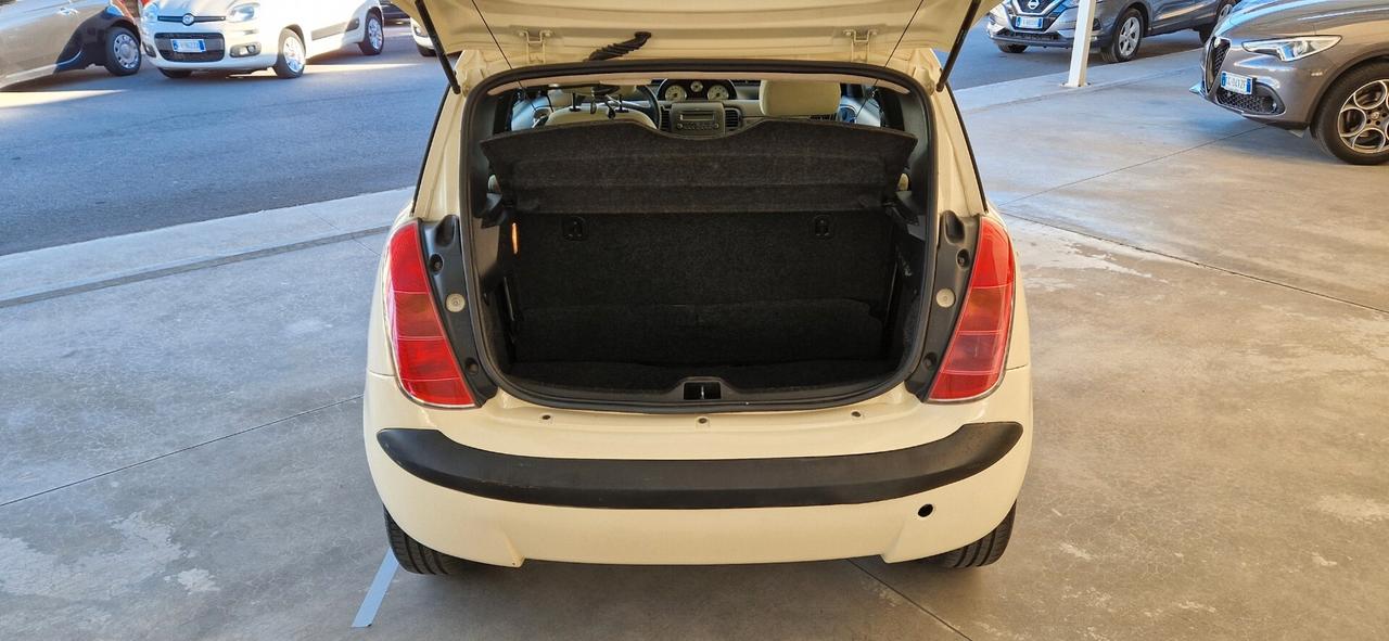 Lancia Ypsilon 1.2 Oro Plus