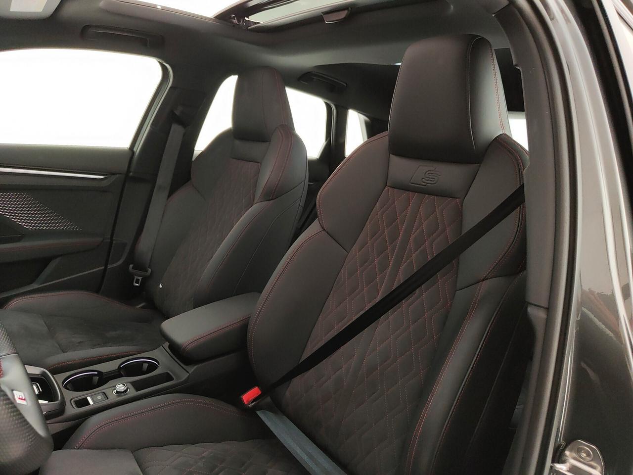 Audi S3 SPB TFSI quattro S tronic Sport Attitude