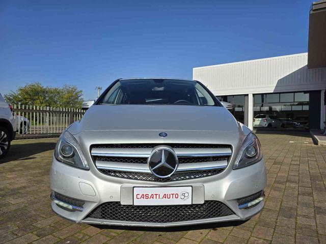 MERCEDES-BENZ B 200 Premium