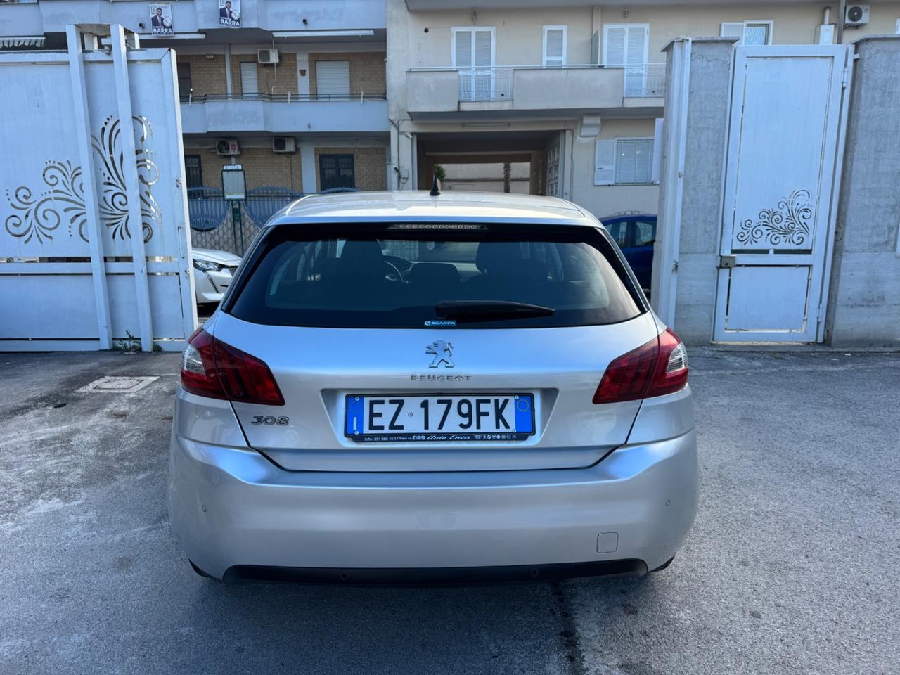 Peugeot 308 1.6 DIESEL 92CV 2015