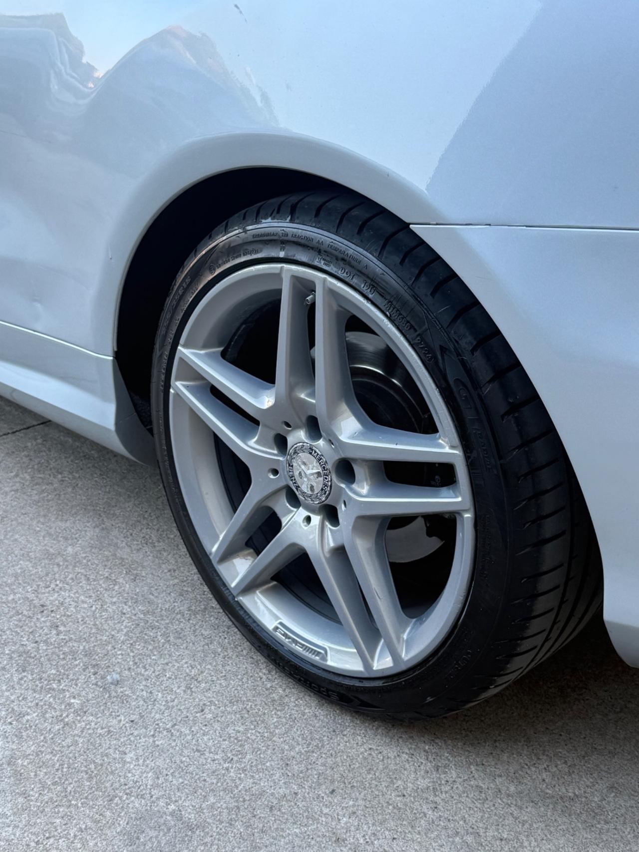 Mercedes-benz E 220 Coupé BlueTEC Premium