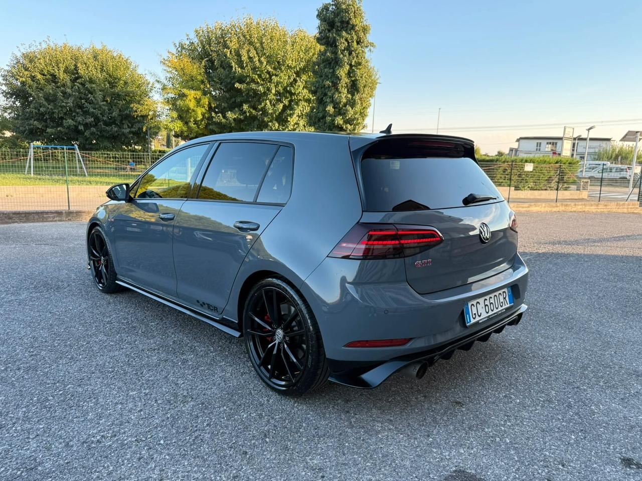 Volkswagen Golf GTI 2.0 TSI TCR DSG 5p. BlueMotion Technology