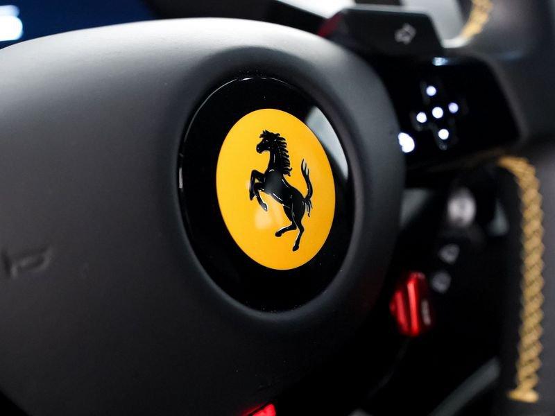 Ferrari Purosangue 6.5 V12 F1 DCT 4WD