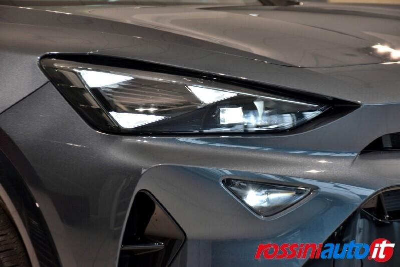 CUPRA FORMENTOR 1.5 HYBRID 150 CV DSG + R18 MACHINED SONORA SILVER