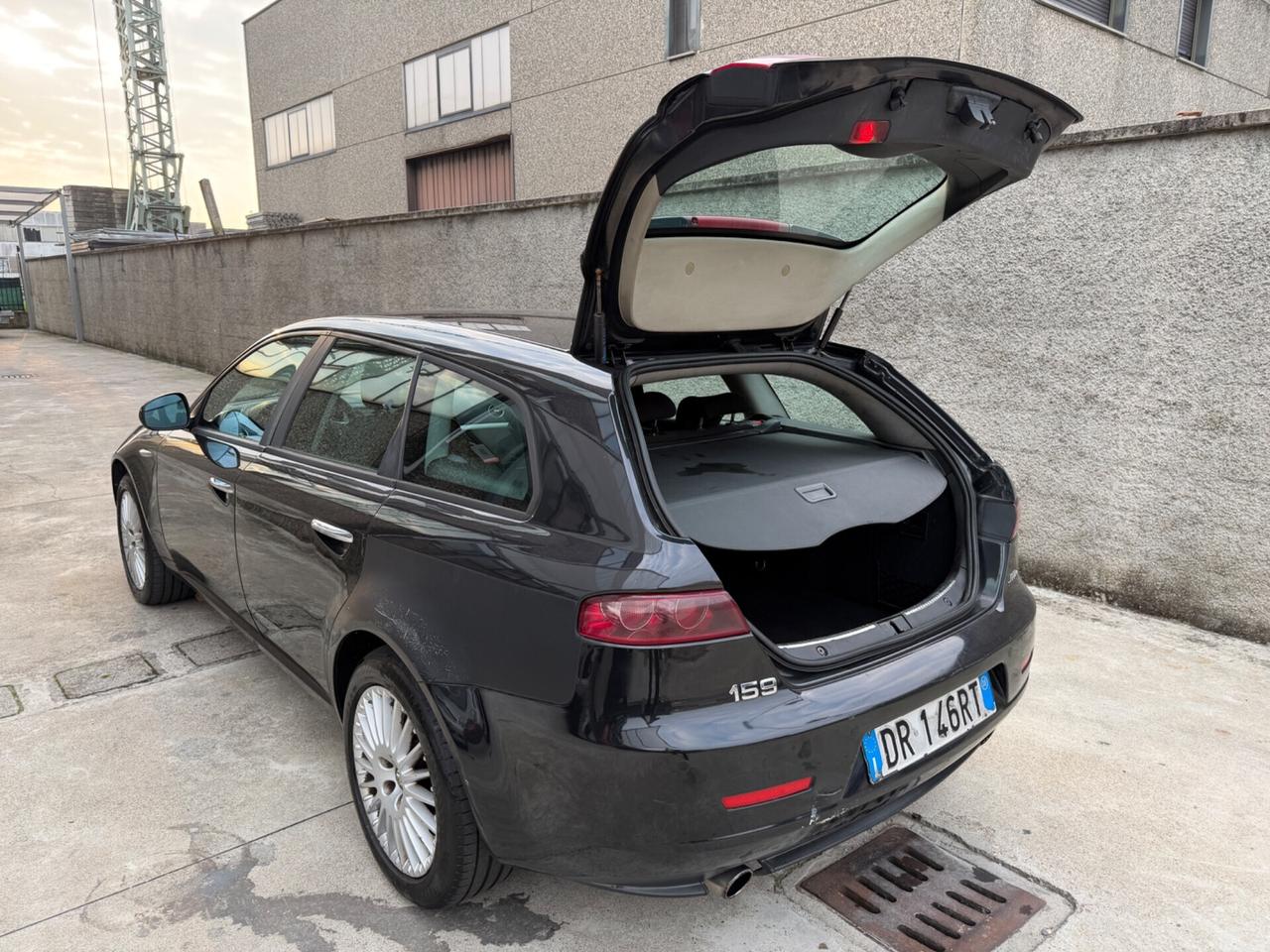 Alfa Romeo 159 2.4 JTDm AUTOMATICO SPOTWAGON Q-TRONIC
