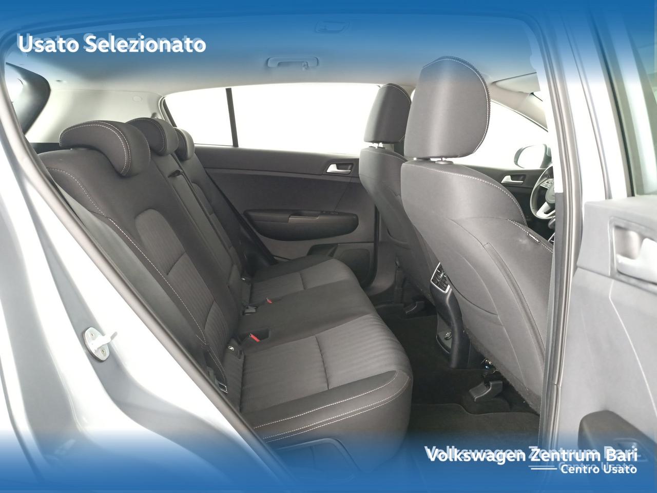 Kia Sportage 1.6 crdi mhev business class 2wd 136cv dct