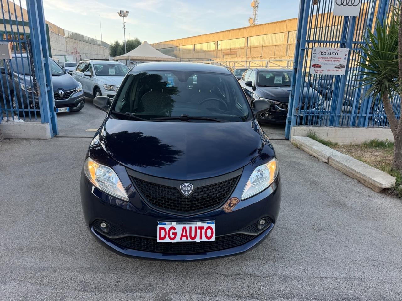 Lancia Ypsilon 1.2 benzina 69 cv 2018 88.000 km