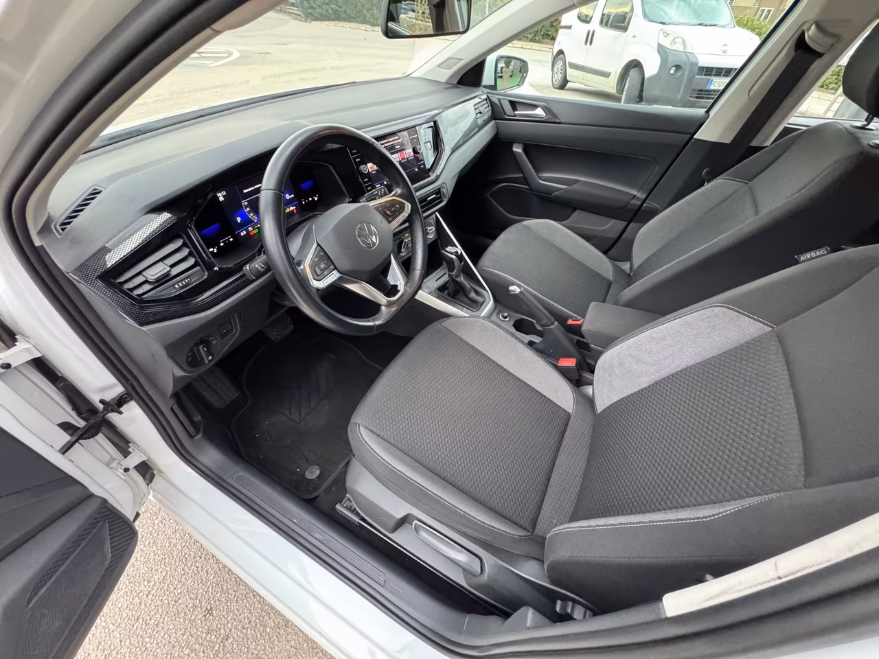 Volkswagen Polo 1.0 TSI DSG Style