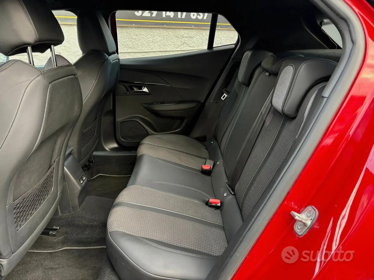 PEUGEOT 2008 1.5 BlueHDI(130cv) EAT8 GT AUTOMATICA