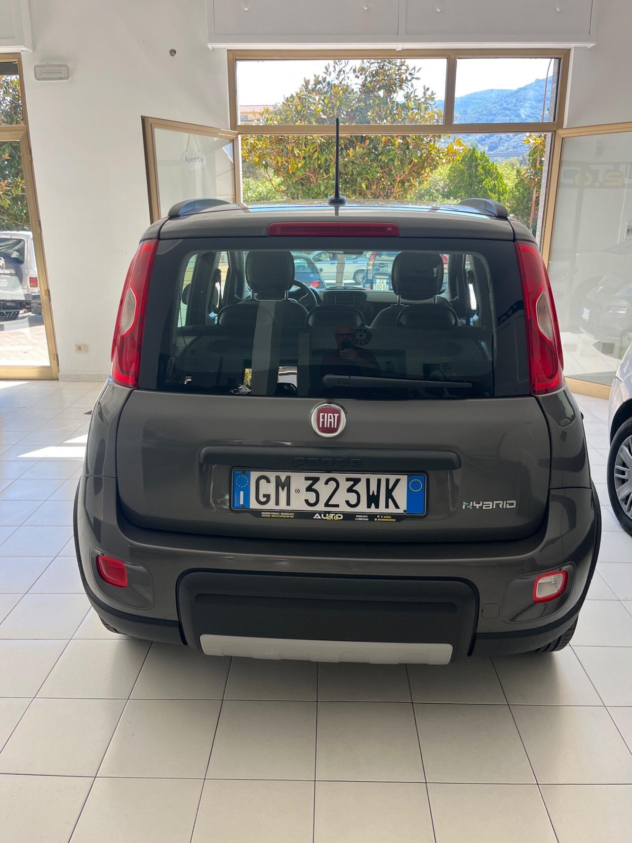 Fiat Panda 1.0 FireFly S&S Hybrid Red