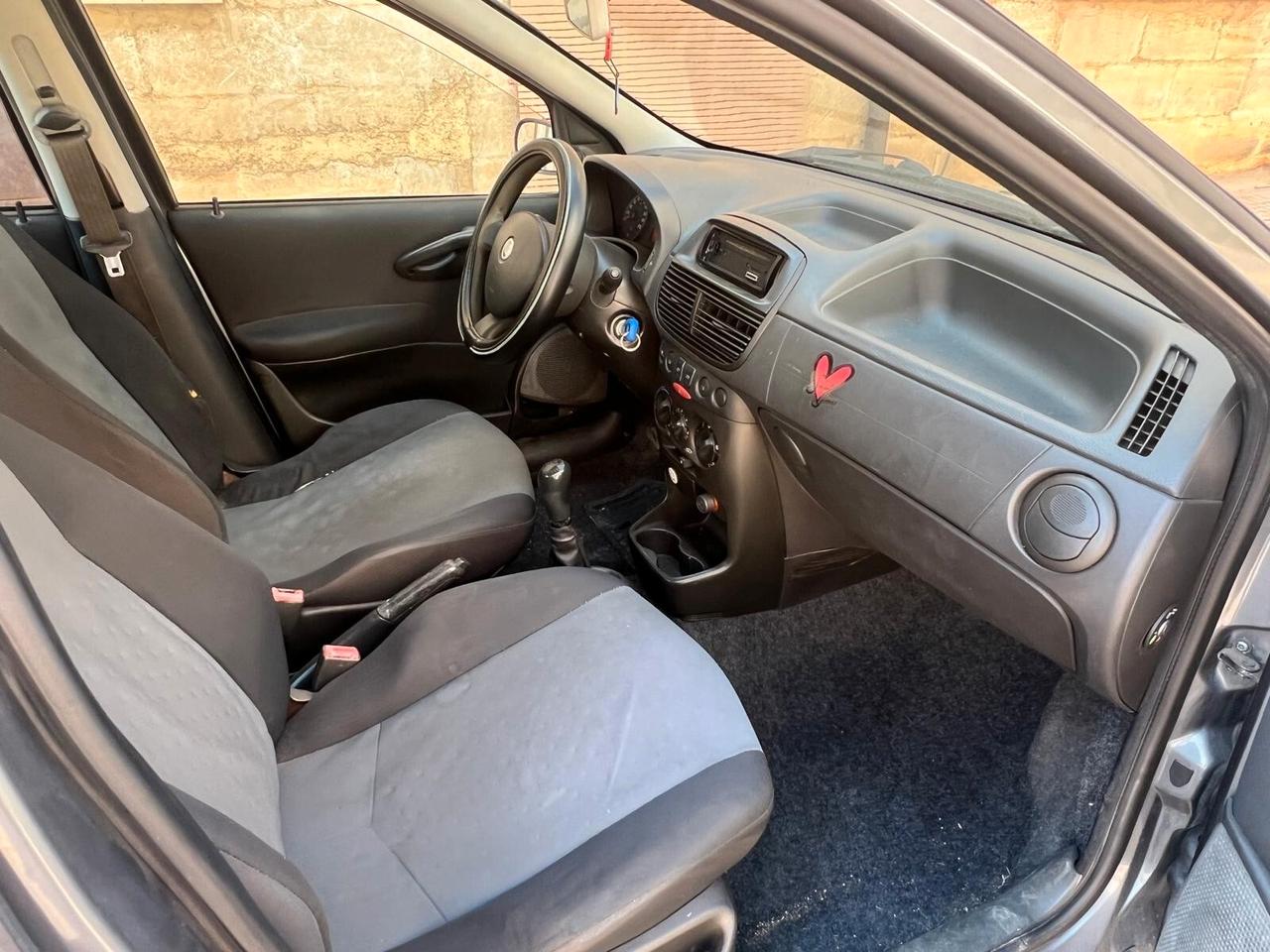Fiat Punto 1.2 8V 5 porte Pop