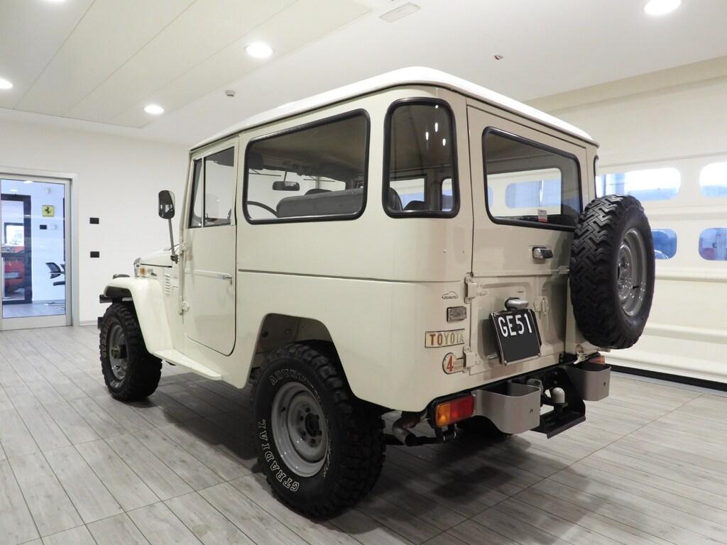 Toyota Land Cruiser 5 Porte LAND CRUISER FJ 40