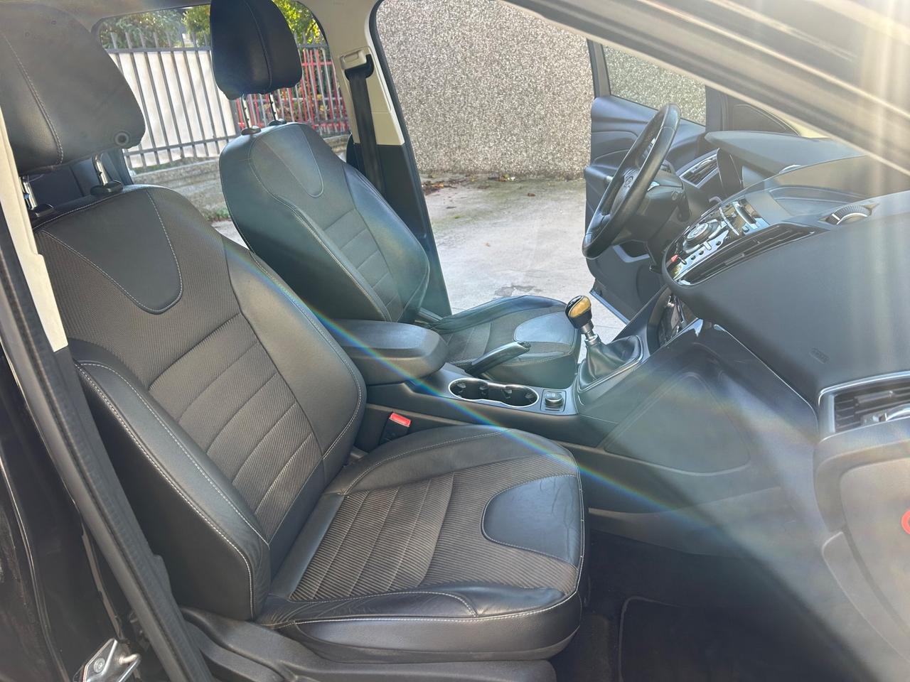 Ford Kuga Titanium 2.0 140cv 4wD