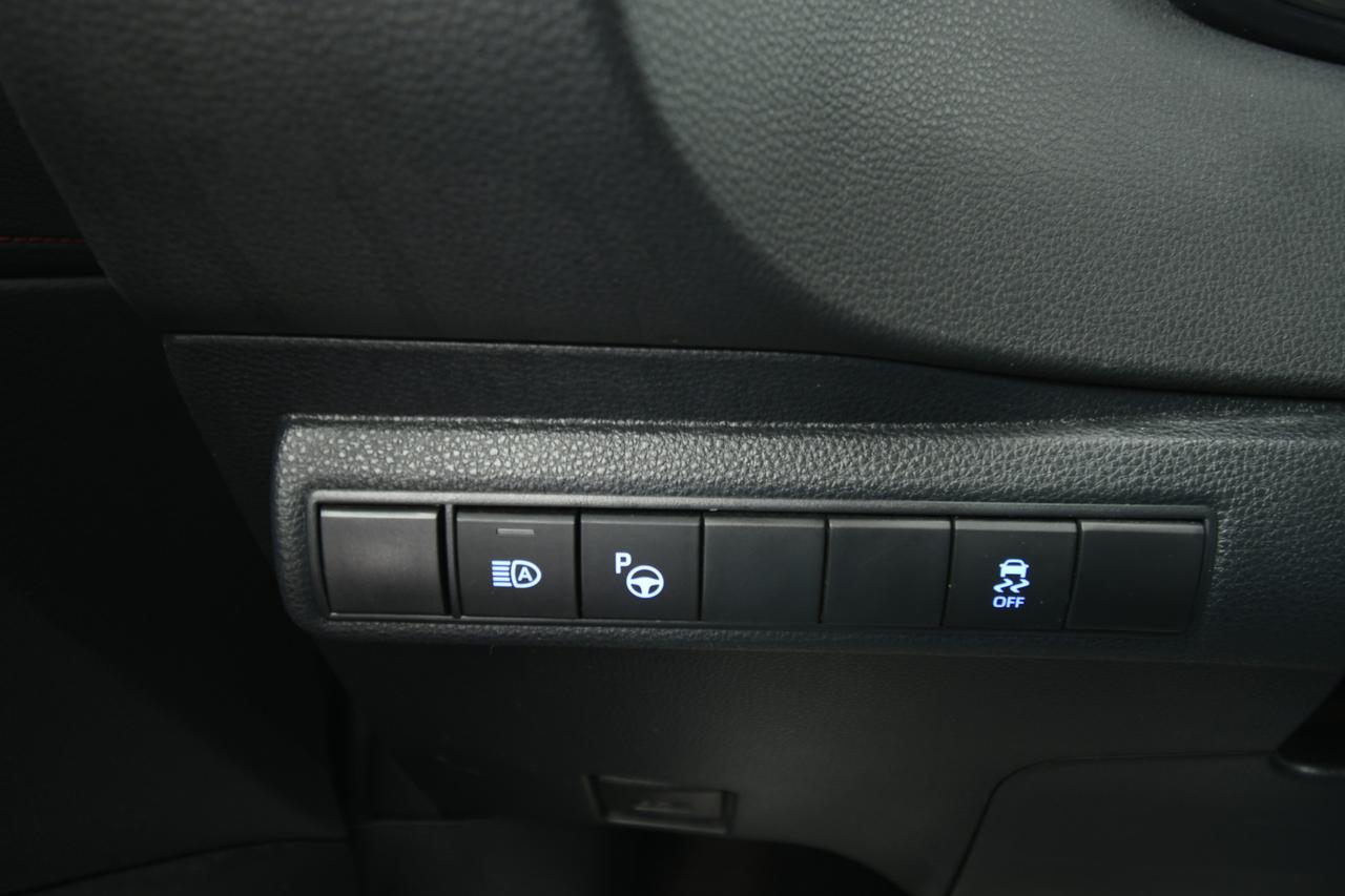 TOYOTA Corolla 2.0h GR Sport cvt CAMERA+ACC+APP CONNECT