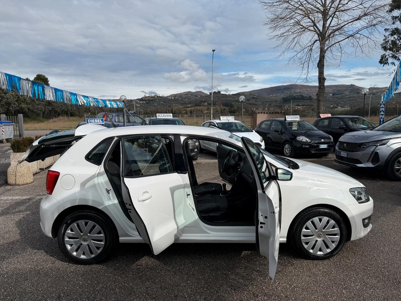 " UNA CHICCA " Volkswagen Polo 1.6 TDI 90CV