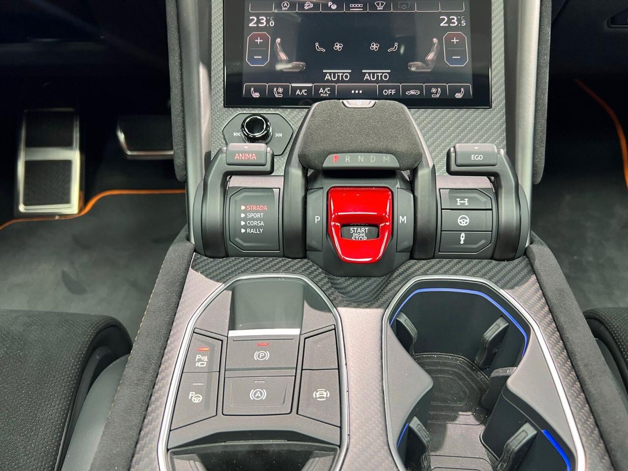 Lamborghini Urus 4.0 Performante (333)