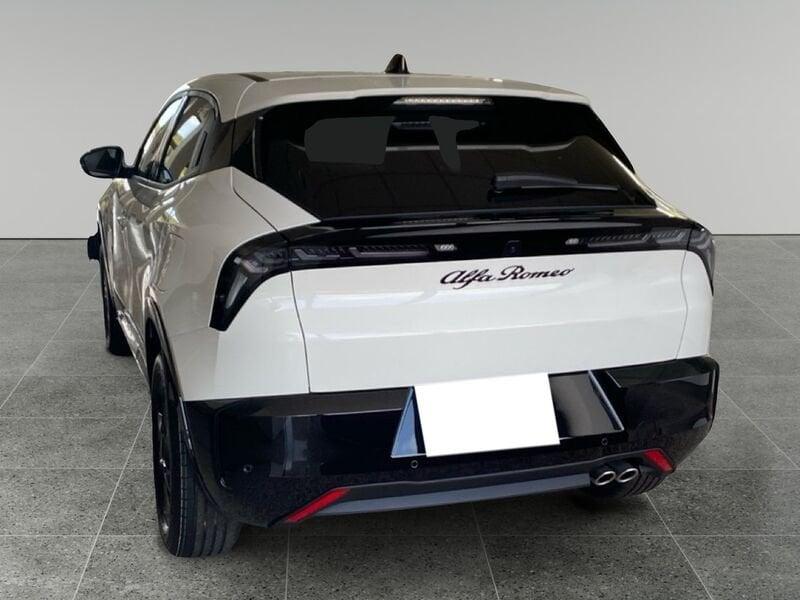 Alfa Romeo Junior 1.2 145 CV Hybrid eDCT6