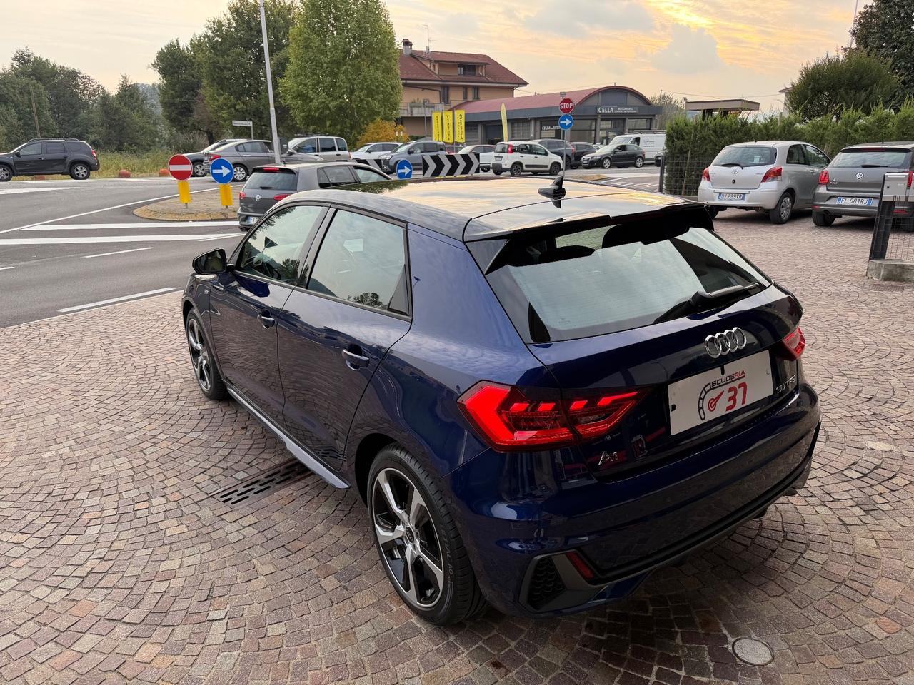 Audi A1 SPB 35 TFSI S tronic line edition