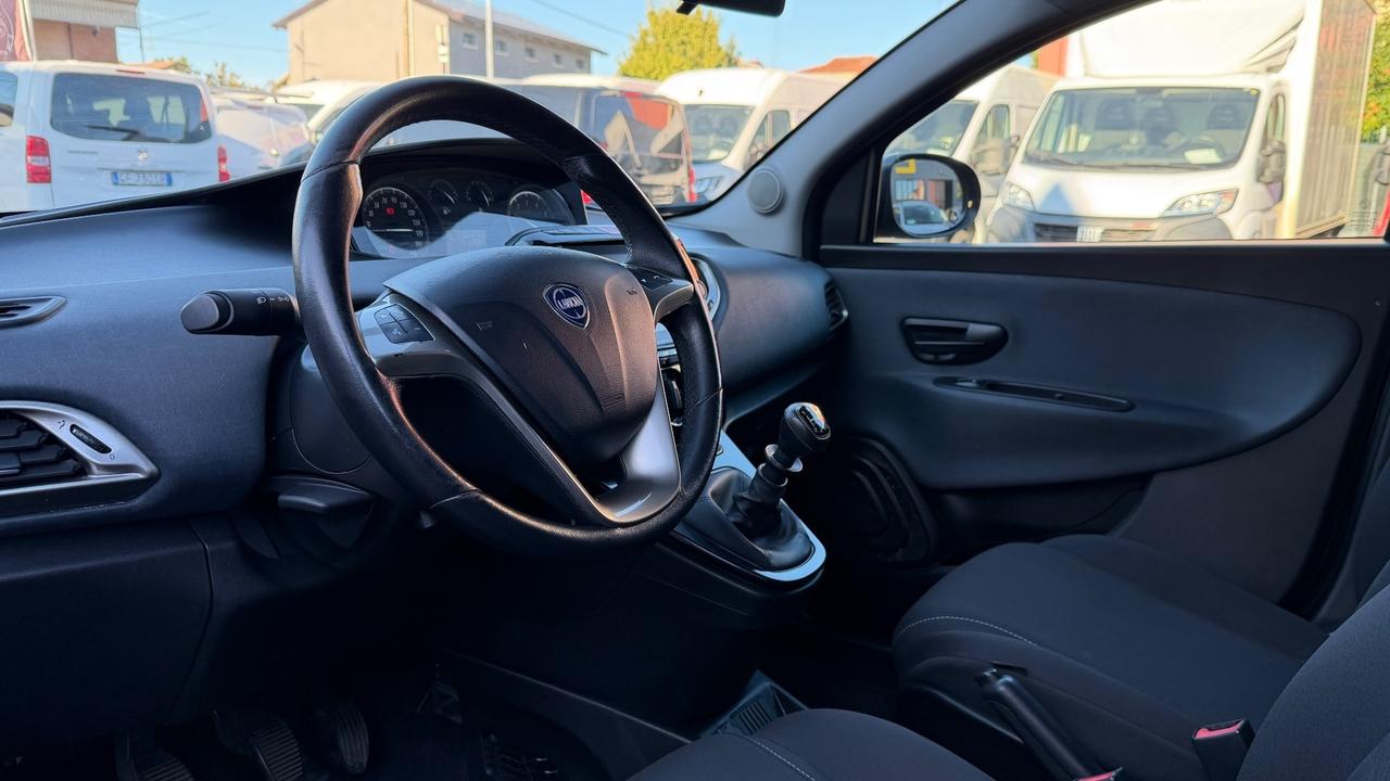 LANCIA 1.0 FIREFLY HYBRID 5P 69CV - NEOPATENTATI