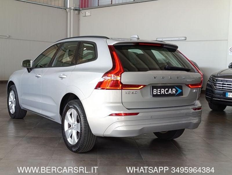 Volvo XC60 XC60 B4 (d) AWD automatico Essential