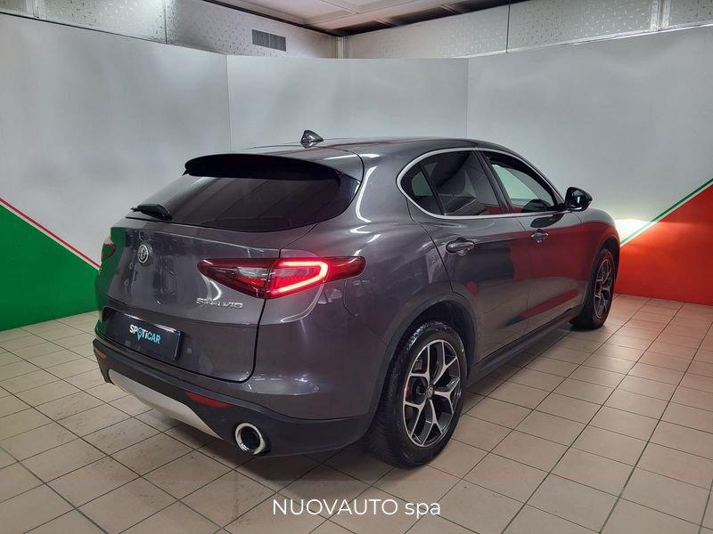 Alfa Romeo Stelvio 2.2 Turbo Diesel 210CV AT8 Q4 Executive