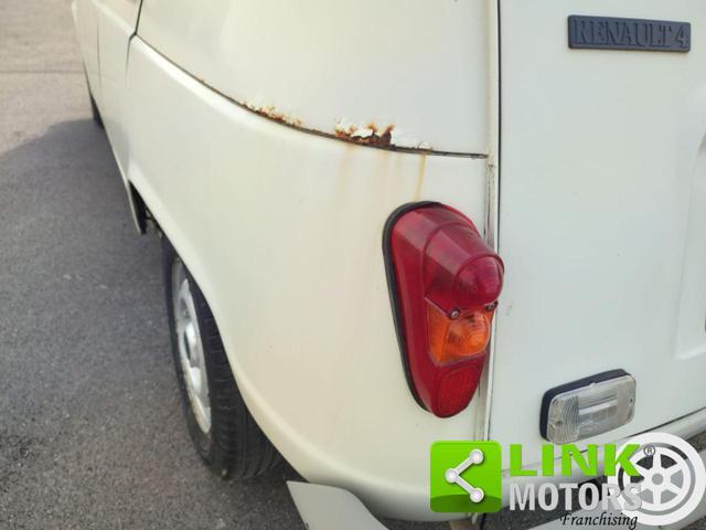 RENAULT R 4 R4