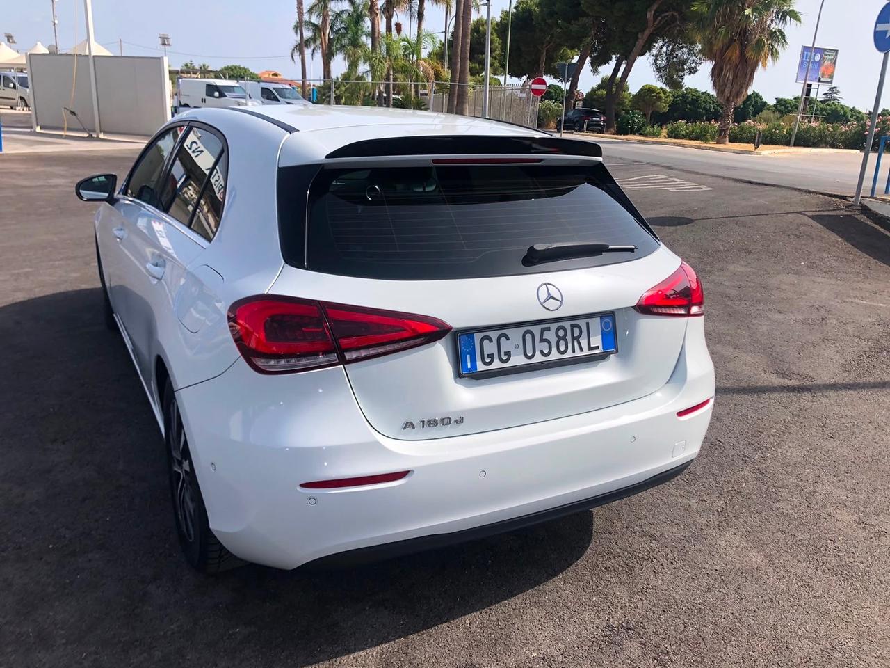Mercedes-benz A 180 d Automatic Premium