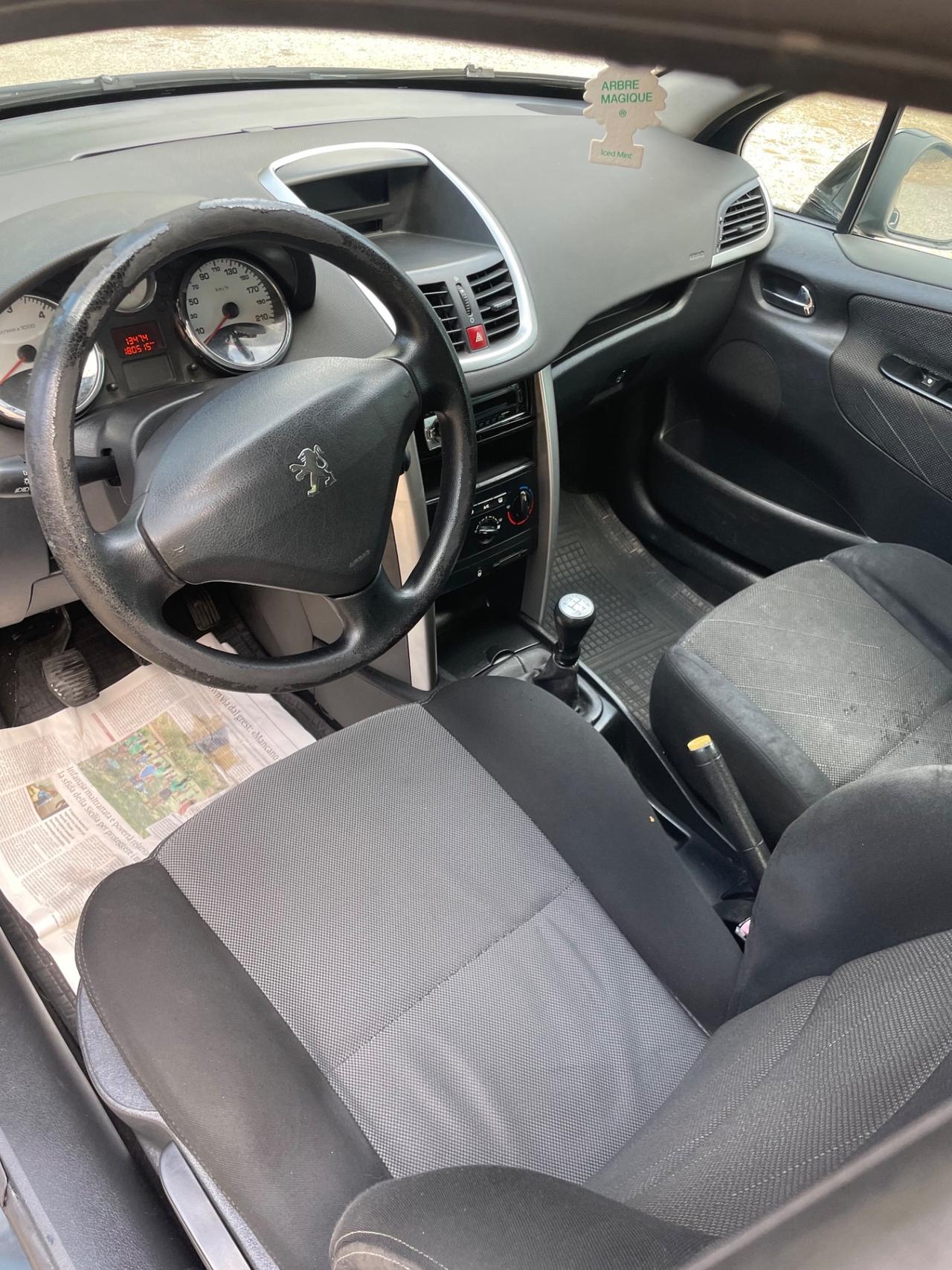 Peugeot 207 1.6 HDi 90CV 5p. XS