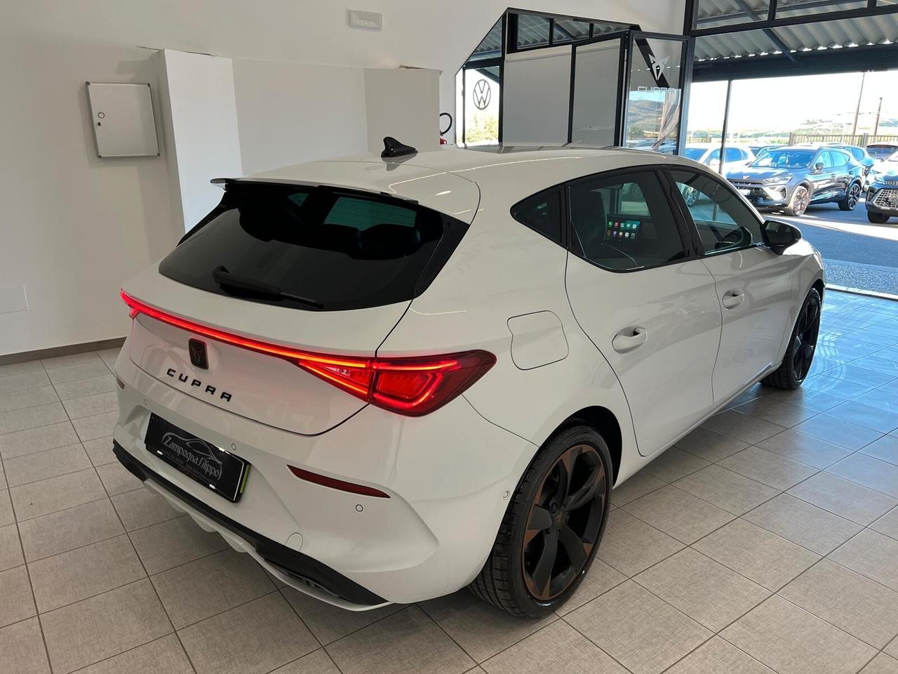 Cupra Leon 1.5 Hybrid 150 CV DSG 2024