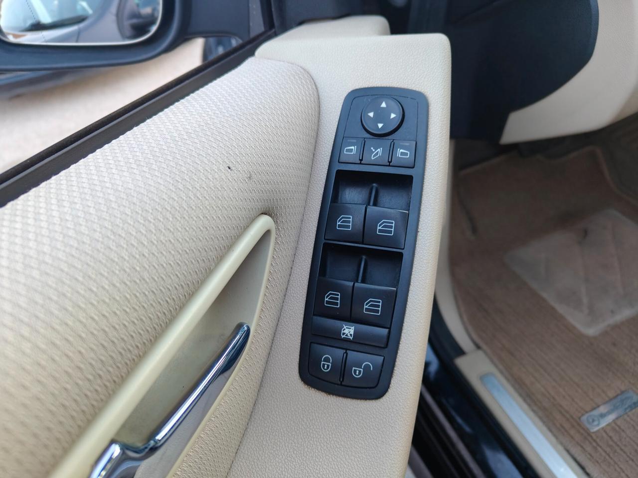 Mercedes-benz B 200 CDI Executive automatica