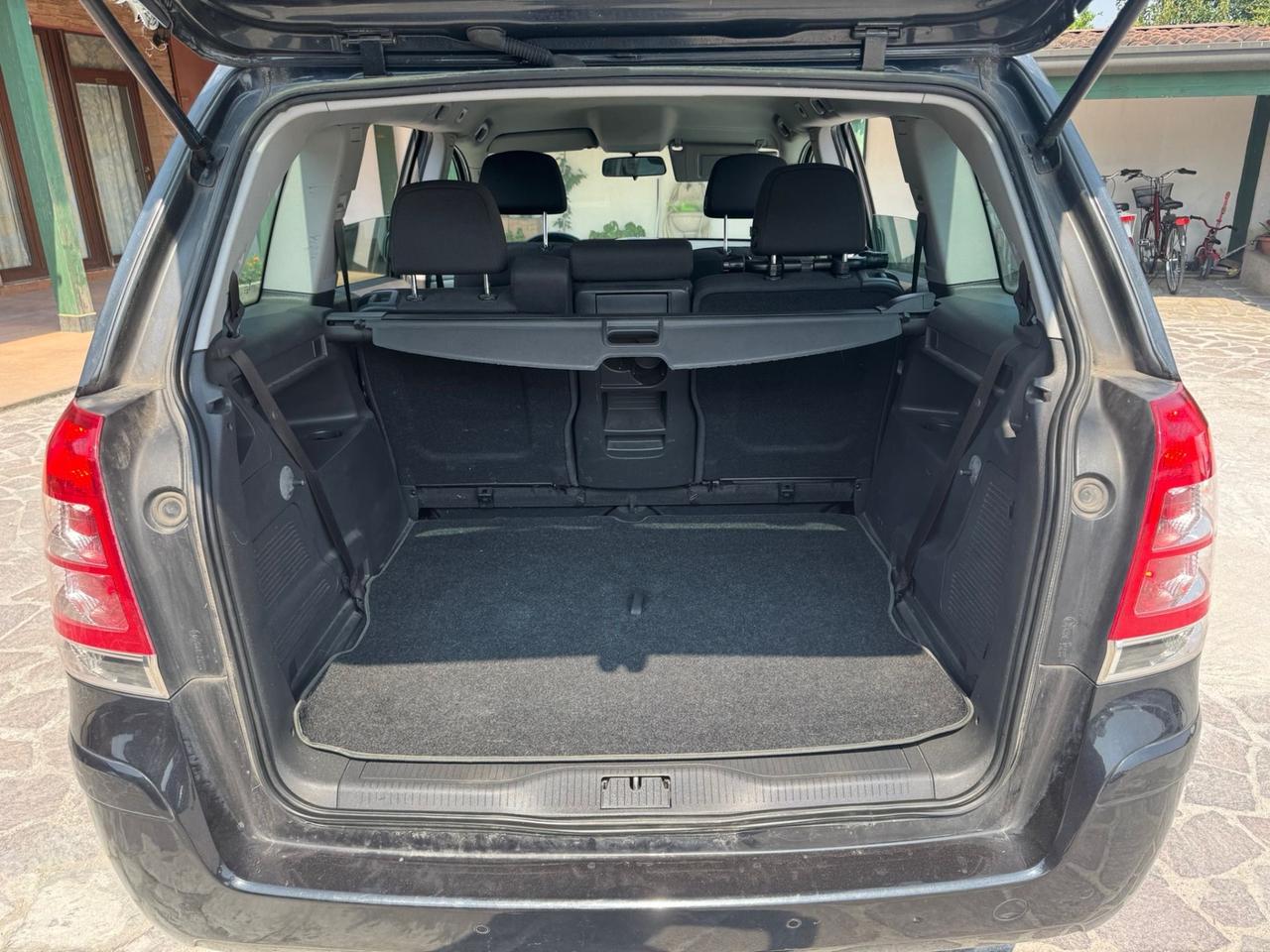 Opel Zafira 1.6 16V ecoM 150CV Turbo One