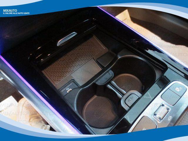 MERCEDES-BENZ GLA 200 D Automatic AMG Line Premium EU6 KM Ø